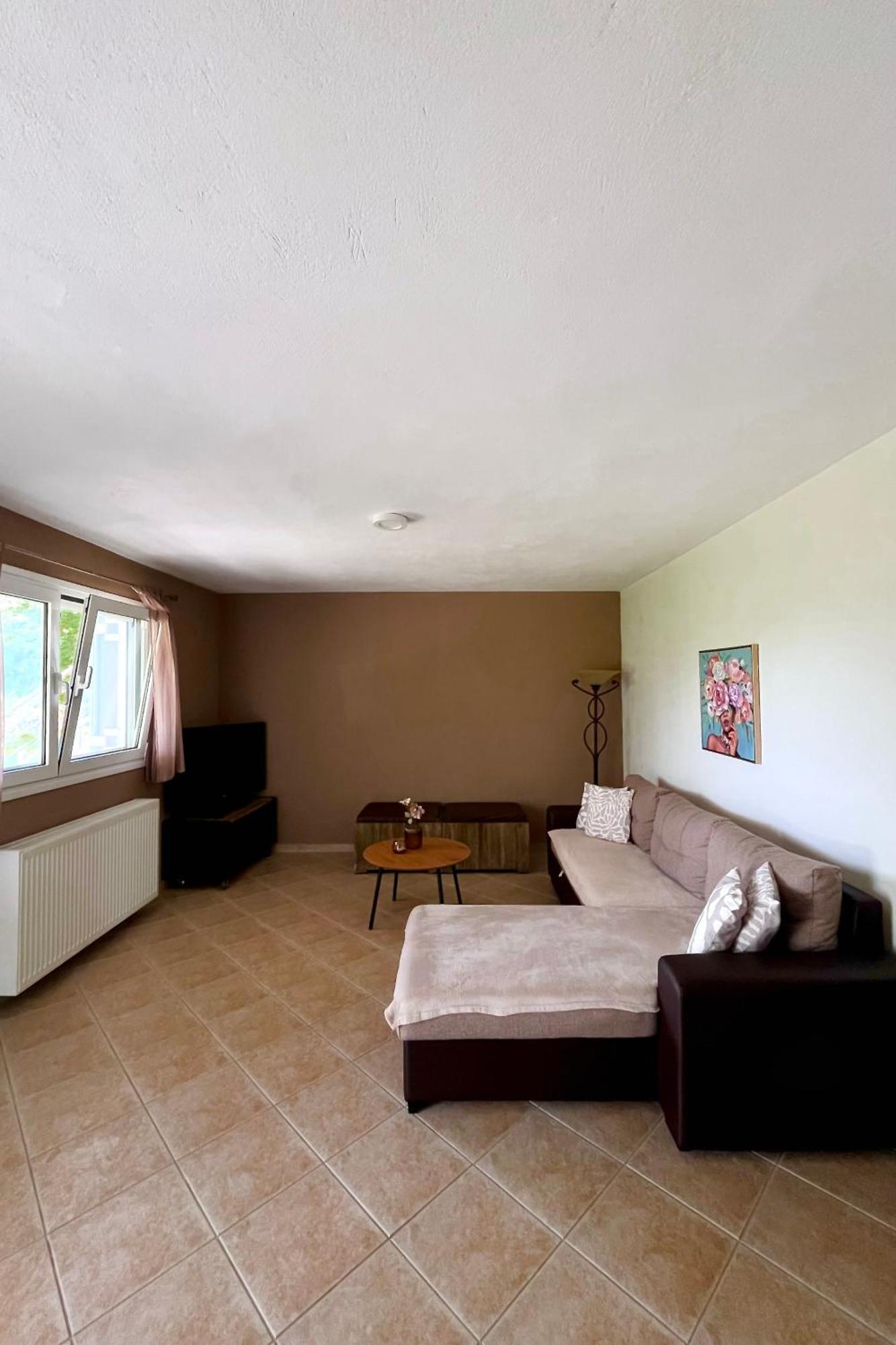 Apartment Little Garden House *